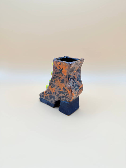 Shoe-Shaped Bud Vase 1